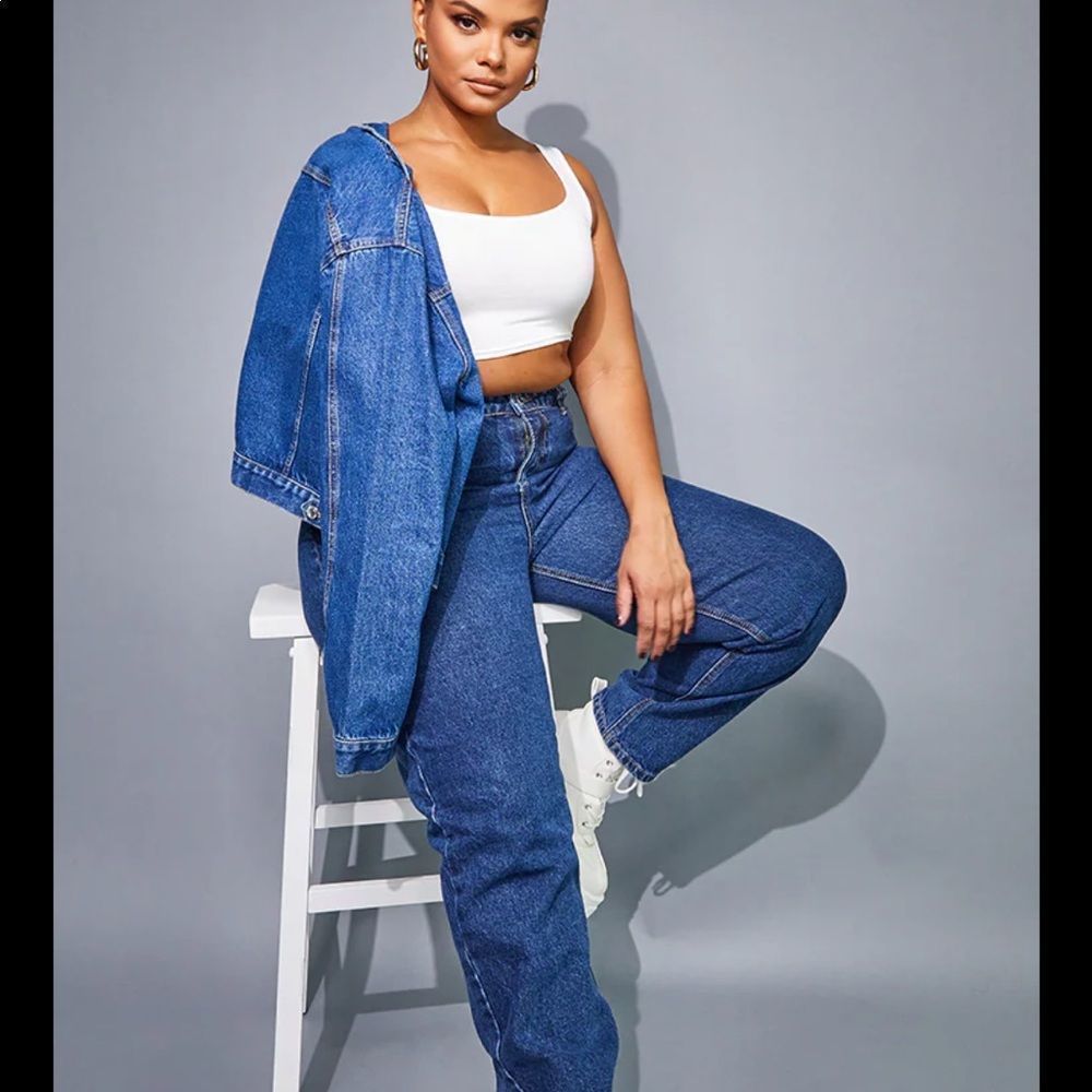 NWT PRETTY LITTLE THING Plus Dark Blue Mom Jeans